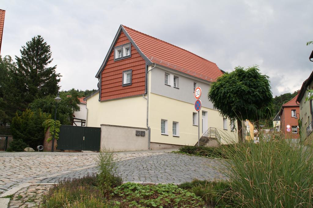 Harz-Traum Villa Gernrode  Luaran gambar